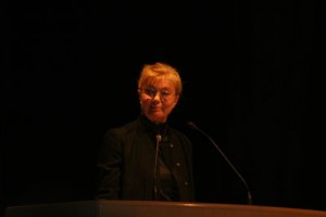w-20050610-300x200.jpg