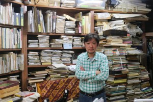 かげろう文庫店主 佐藤龍さん