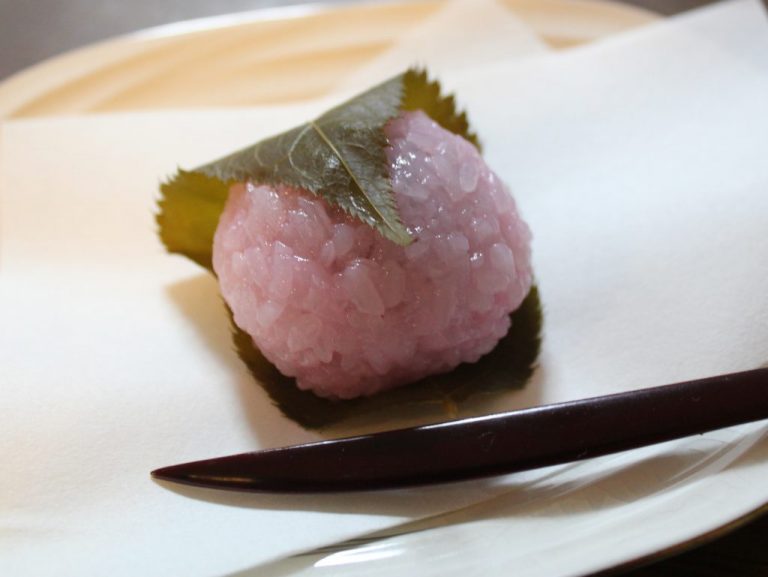 日本人が好きなさくら味　根強い人気の理由とは