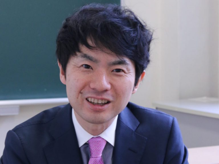 《学問の魅力を聞いてきた》法学部政治学科　 大久保健晴准教授