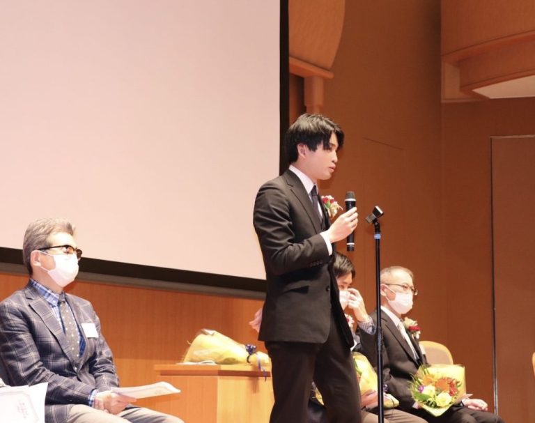 失われた過去へ　民俗学から 三田文學受賞者・石橋直樹さんインタビュー