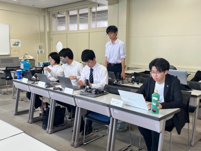 塾生議会の様子